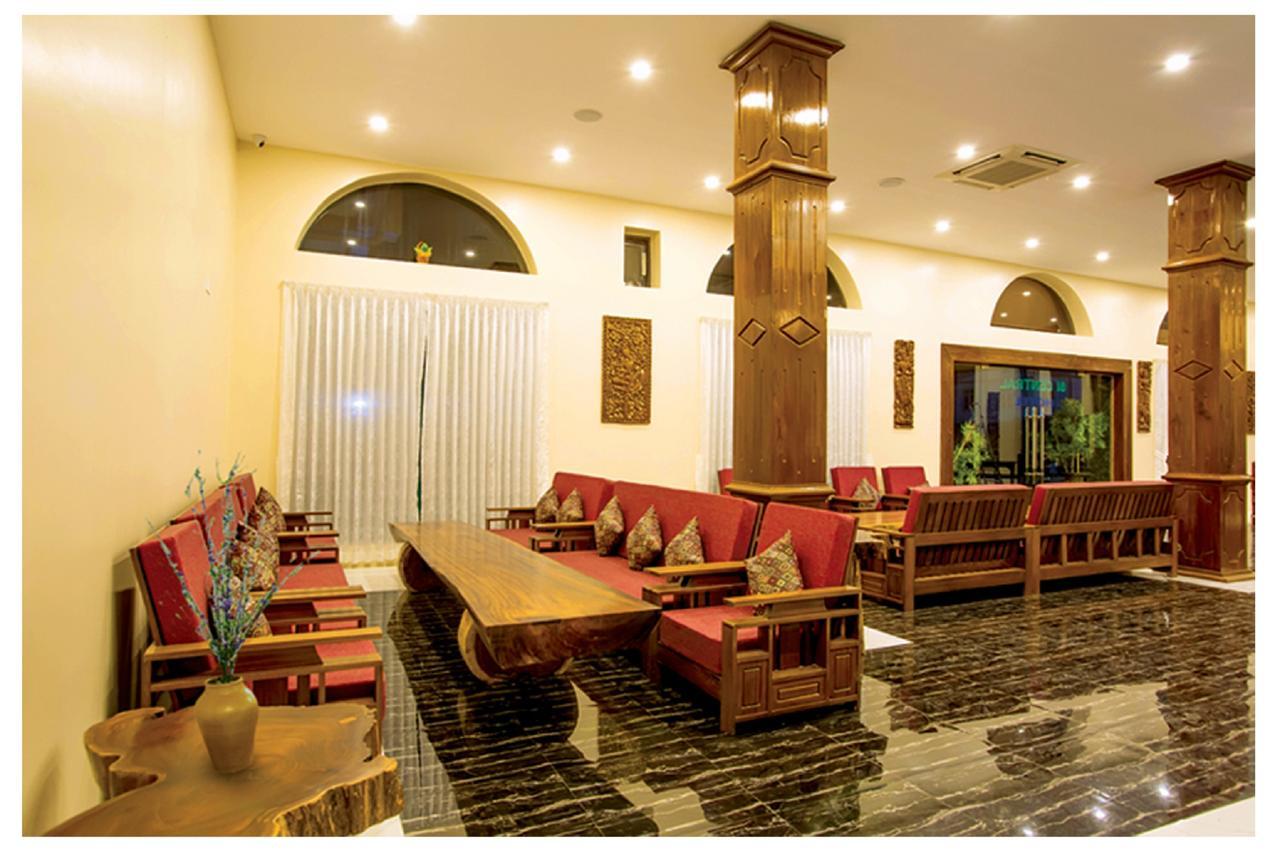 81 Central Hotel Nyaung Shwe Exterior photo